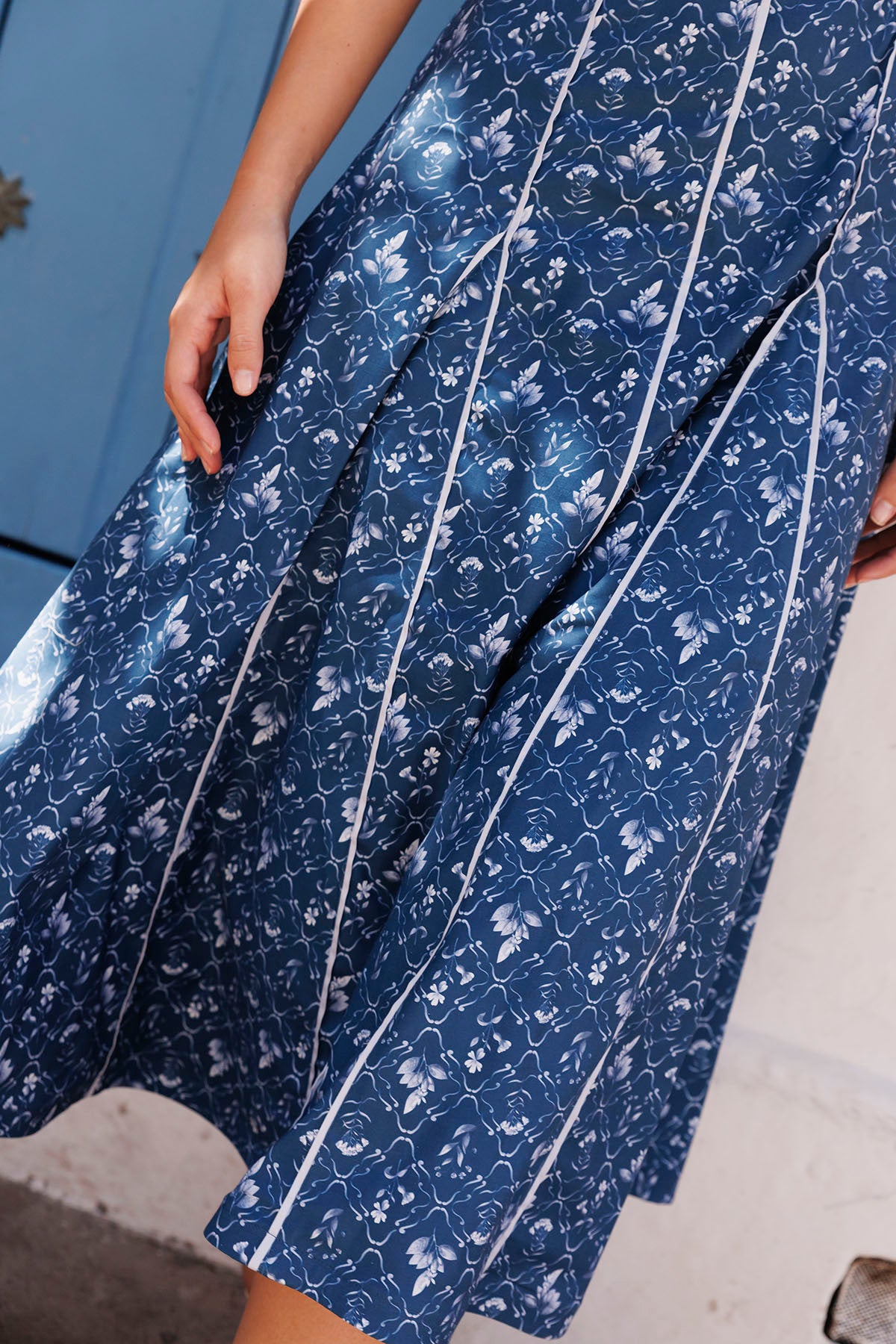 zoe midi dress