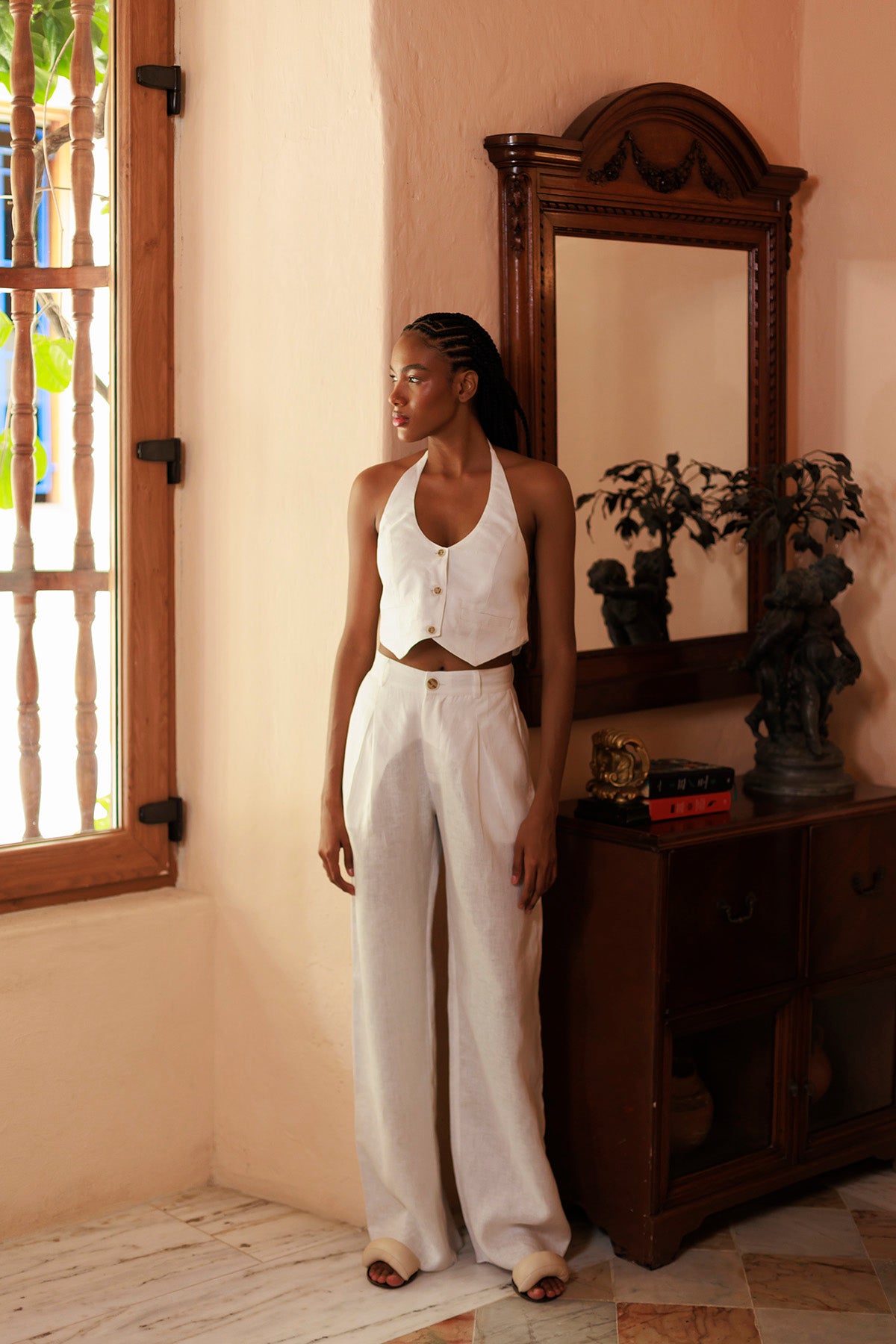 CLASSIC HIGH RISE PANTS