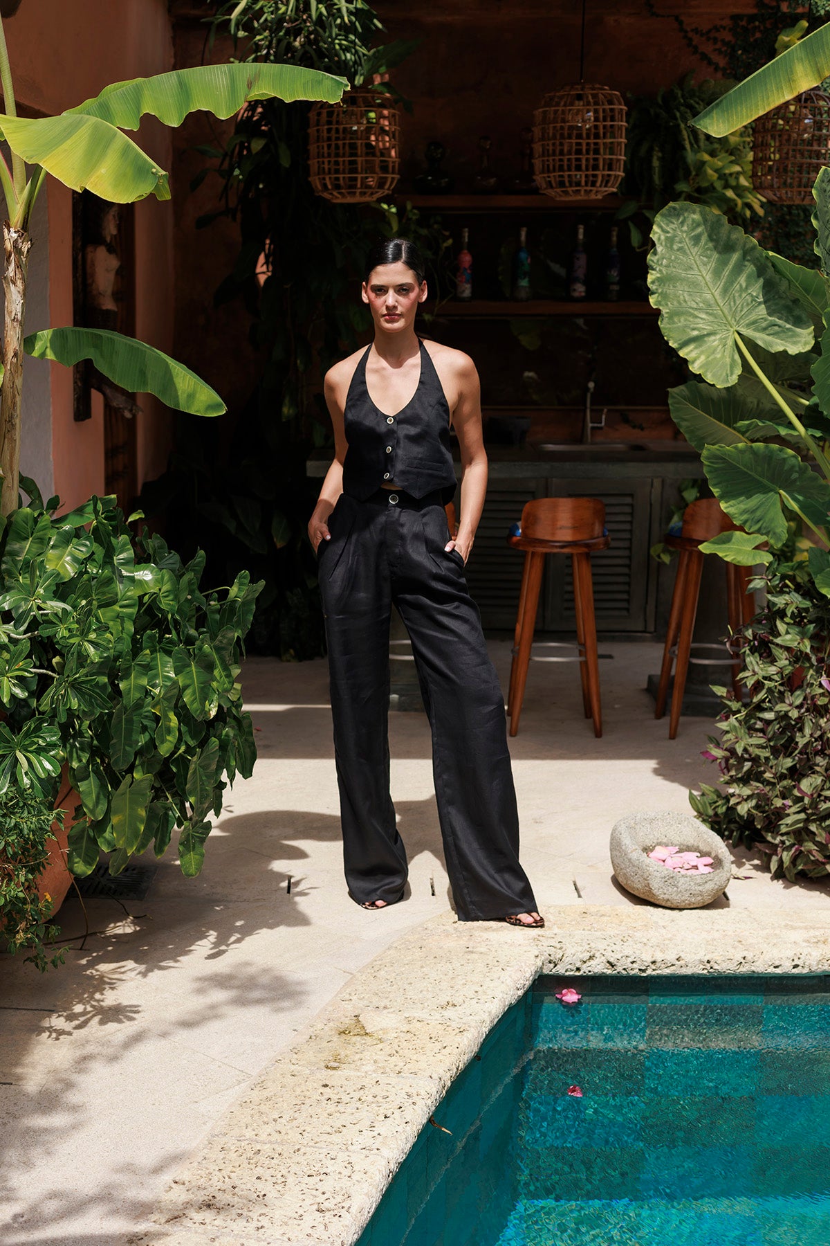 CLASSIC HIGH RISE PANTS
