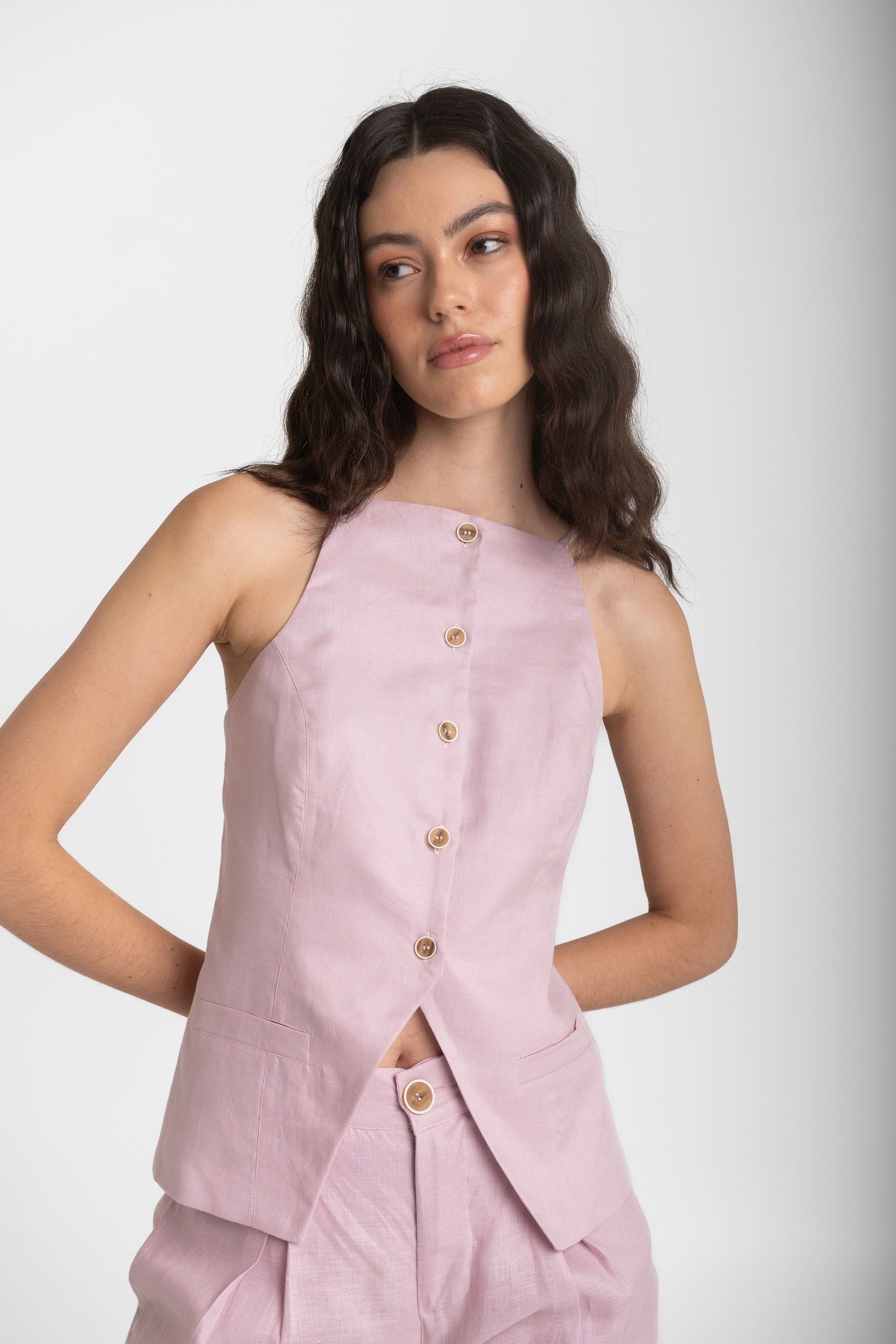 nina vest